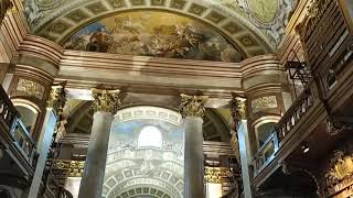 אולם  המדינה בספריה הלאומית האוסטרית