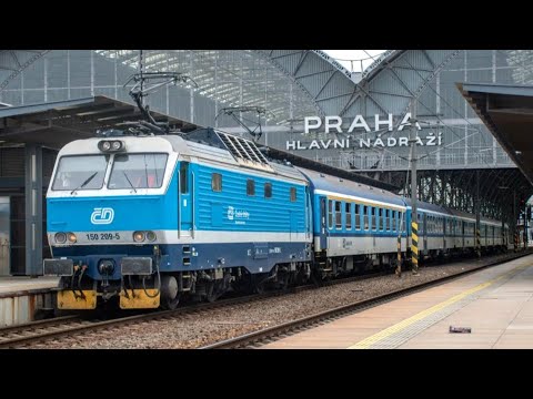 ČD Class 150 “Banán” (“Krysa”) Departing with Passenger Train | Prague Main Station