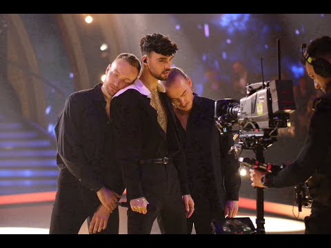 ADONXS - Moving On (Live from Strictly Come Dancing)