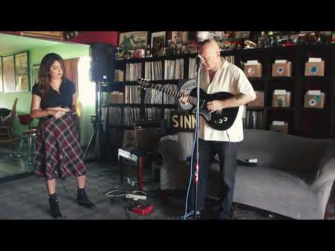 The Reverend Beat-Man & Nicole Izobel Garcia -   I Had Enough.  VRA  Radio pt.1