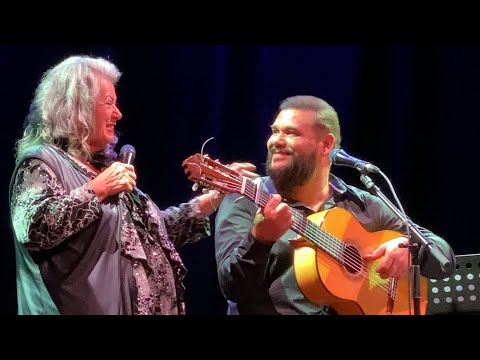 Ginette Reno & Zuzep ça pleure aussi un homme