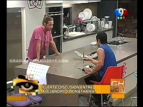 Gran Hermano 2011 | Discusión entre Jonathan K y Alejandro