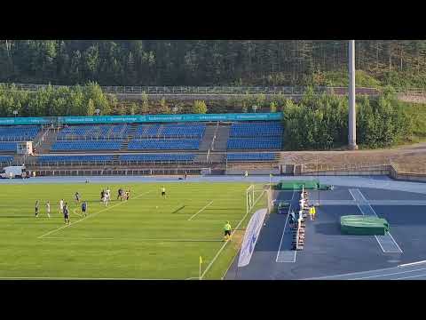 Macoumba Kandji tanssahtelee rankkarin sisään FC Inter Turku vastaan: FC Lahti-FC Inteturku (7/2022)