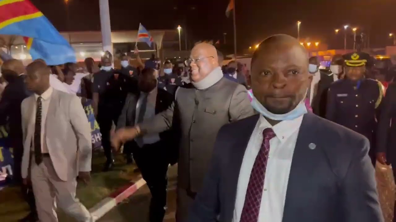 Bain de foule du Président TSHISEKEDI à Abidjan lors de son arrivée