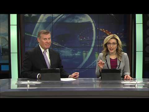 Bus slides into ditch, Monmouth College student springs to save others