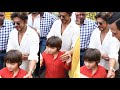 Shahrukh Khan Leaving After Taking Seek Blessings Of Lalbaugcha Raja