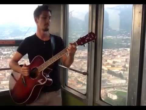 Bora Eskic - Ko Je U Pravu