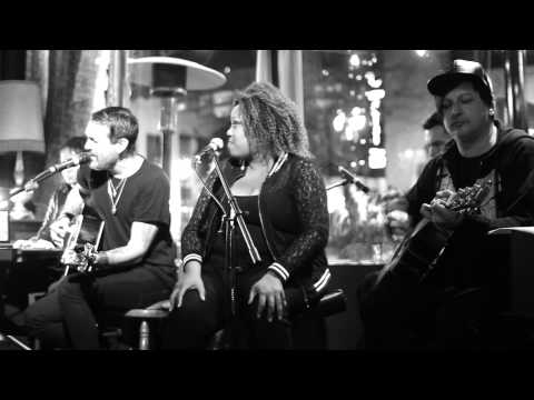 [HD] Julien-K "Cast Into the Sea" Acoustic at the Gypsy Den 2015