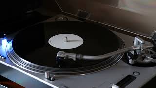 SK 1 – A Tribute To Derrick (Who Shot Mr. D Mix)