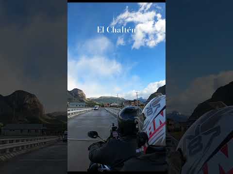 Así nos recibió El Chaltén 🏔️ La famosa capital del trekking #elchalten #motoviajeros #patagonia