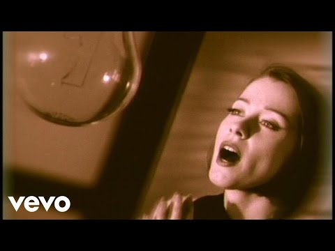 Suzanne Vega - In Liverpool