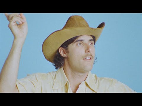 HALFNOISE - Boogie Juice (Official Music Video)