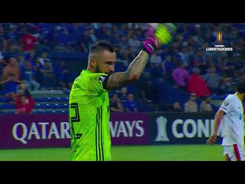 Emelec iguala 0-0 con Huracán por el Grupo B
