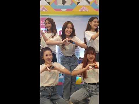 VID4030 DAISY DAISY-Daisy Daisy(Ningning focus)SNEAKERS SHOWCASE @Terminal21Asok #CMDreamDaisy124851