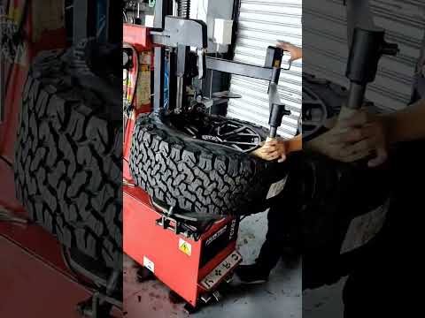 285 60 18 BFG Ko2 installed to Toyota Fortuner GR 2023