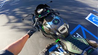 Riding the H2 vs H2R
