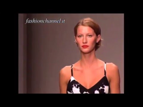 Gisele Bundchen   Prada Spring Summer 2001