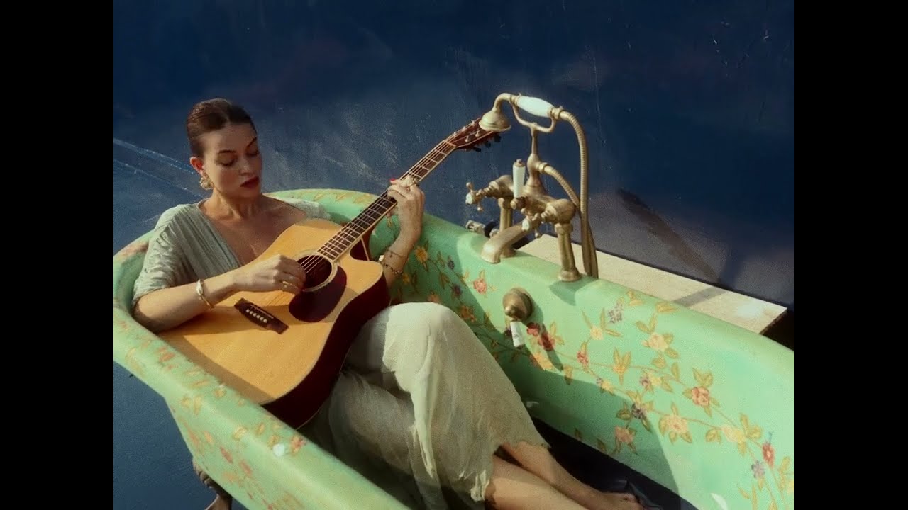 Sena Şahin - Yaralı