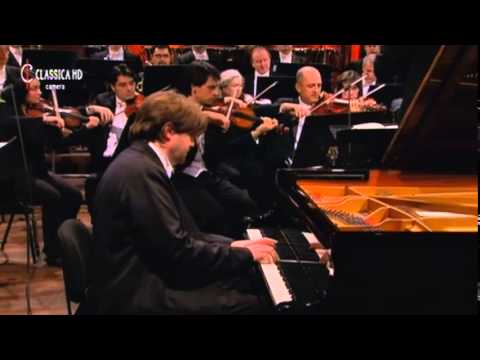 Davide Cabassi plays Ravel: Concerto en sol