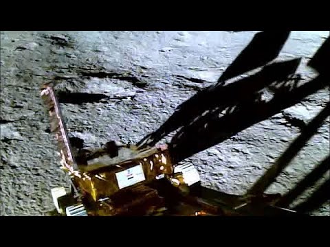 Sonda Chandrayaan-3 envia primeira imagem do solo lunar para Terra