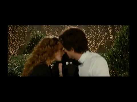 Confessions of a Shopaholic - Deleted Scene- Unexpected Kiss