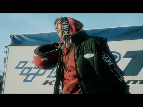 Video thumbnail for NEVER EVER DiE
