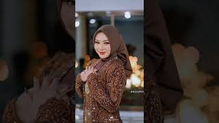 Download lagu VIRAL !! MOMENT TUNANGAN KRISNAZZ #nazminadia #krishna #tunangan #janjikamari mp3