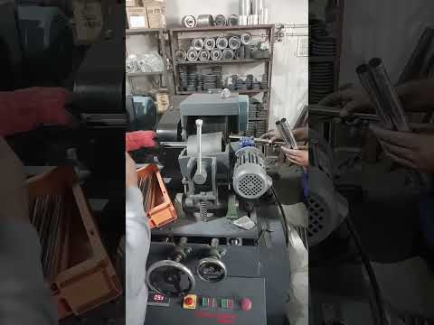 Copper round pipe polishing machine