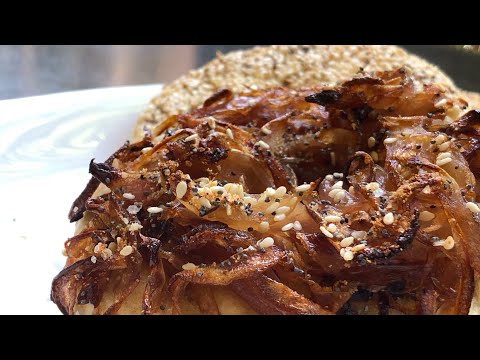 NY Bagel recipe, New York classic bagel recipe, onions bagel, garlic, sesame seeds bagels recipes.