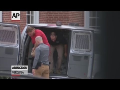 Federal authorities say a Massachusetts man has been arrested in an attack on the Appalachian Trail that left one person dead and another severely injured. (May 14)