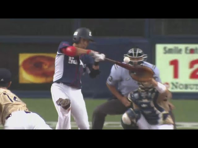 【1回表】スタンドまで数十センチ ライオンズ・脇谷のギリギリすぎる2ベース!! 2015/8/9 Bs-L