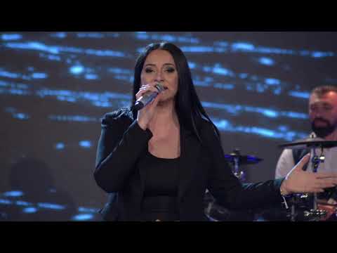 Aneta i Grupa Molika - Tam deka ima visoki cardaci (Art Studio Production Live TV Show)