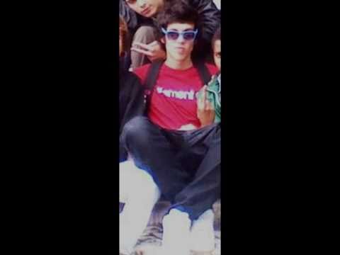 Barbosa Ft. Tjizzão & Zécas - Os putos tão cá ya [2011]