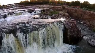 preview picture of video 'Falls Park, Sioux Falls, South Dakota - Drone Video'
