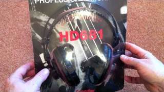 Video thumbnail for SUPERLUX HD681 HEADPHONES by Tech Reality