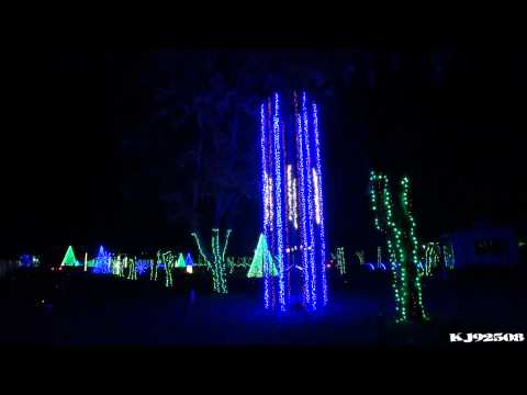 Christmas Light Show 2013 (Montage) - Dancing Lights at Jellystone Park