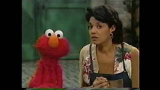 Sesame Street - Elmo&#39;s Crying Game