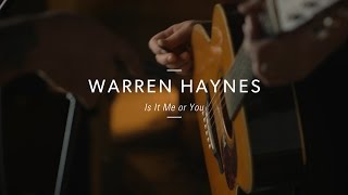 Warren Haynes &quot;Is It Me or You” At Guitar Center