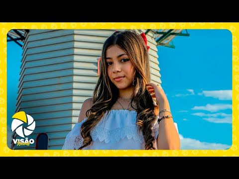 Fluxo dos Bailes and Gabriella