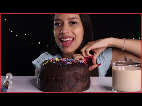 ⭐️ ASMR Eating Choco Panettone While I Tell You a Story - Part 1 // Mukbang ASMR 👄