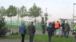 preview picture of video 'Sprengung des RATIO-Turms in Baunatal-Hertingshausen am 05.09.2010 um 9:00 Uhr'