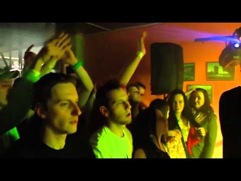 VajkreS KRST - Kolobeh Hovna (LIVE)