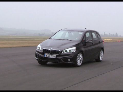 BMW 218i Active Tourer: Was kann der Dreizylinder? - Die Tester | auto motor und sport