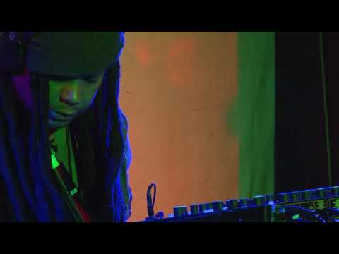 Tusk Festival 2012 - Hieroglyphic Being
