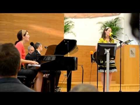 Un Fiu Iubit - Stefanie & Sabrina Berci