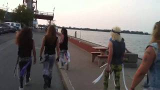 French Kiss - Teach Ya Howta Rock HD