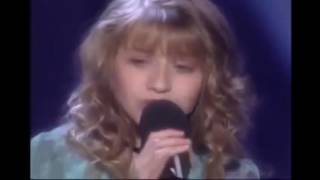 12 Years Old Christina Aguilera singing I Have Nothing Whitney Houston song HQ.mp4