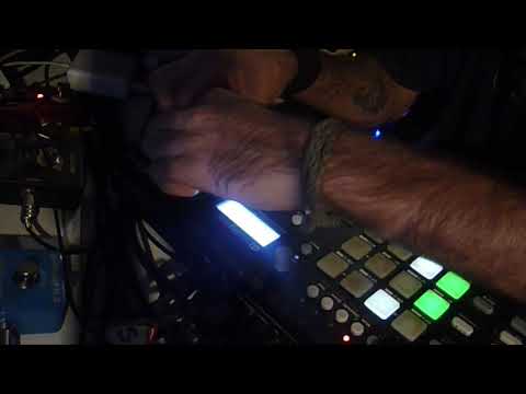 Dina Rocaille - Plus tard dans l'espace - Analog Rytm jam