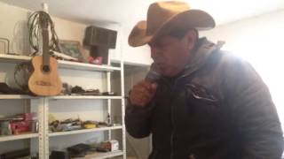 No llores canción de mike laure...