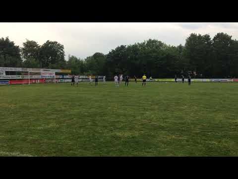 Der FC Gütersloh gewinnt den Kreispokal 2018 durch dieses Freistoßtor